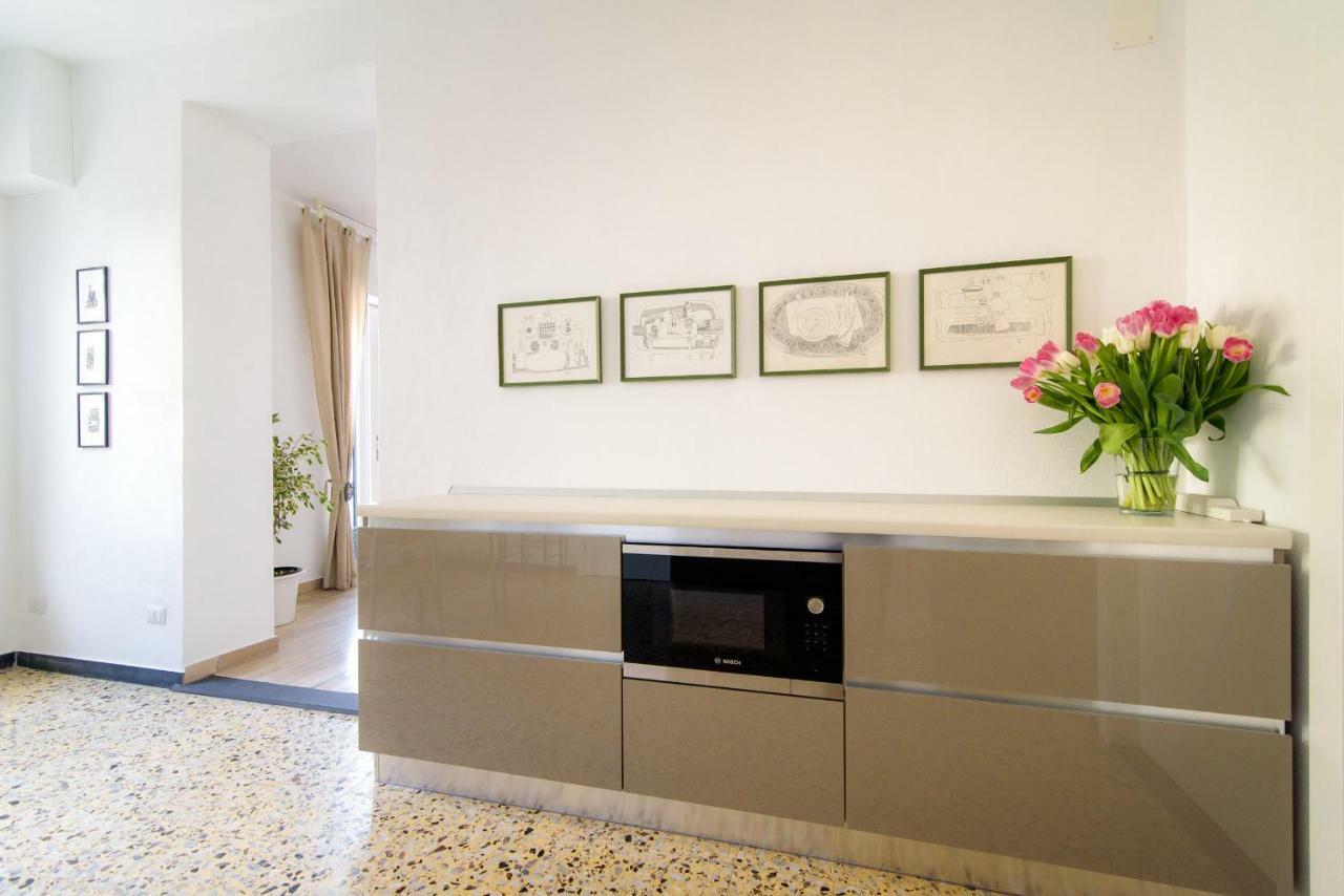 Al Pontile - The House Of Travelers Villa Sala Comacina Exterior photo