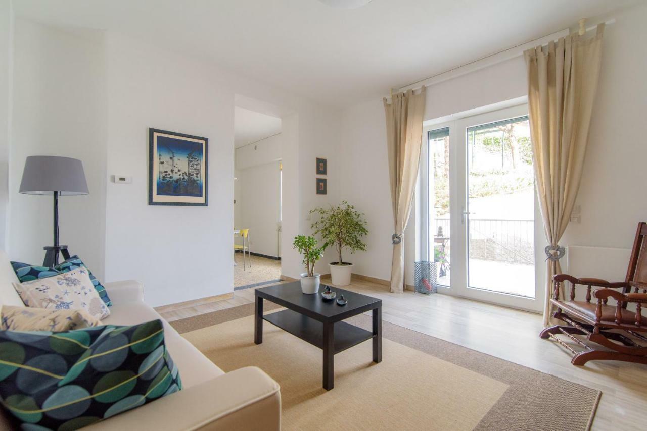 Al Pontile - The House Of Travelers Villa Sala Comacina Exterior photo